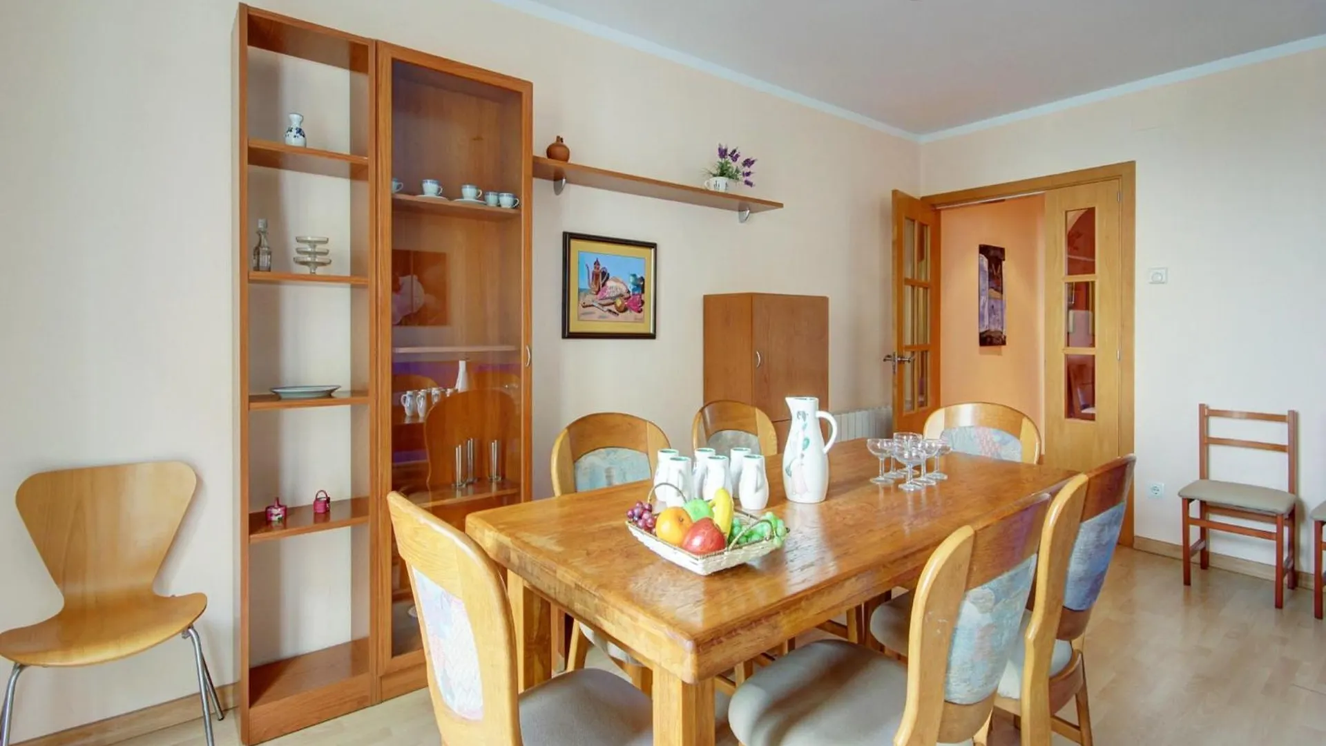 Apartment In Central Location Roses